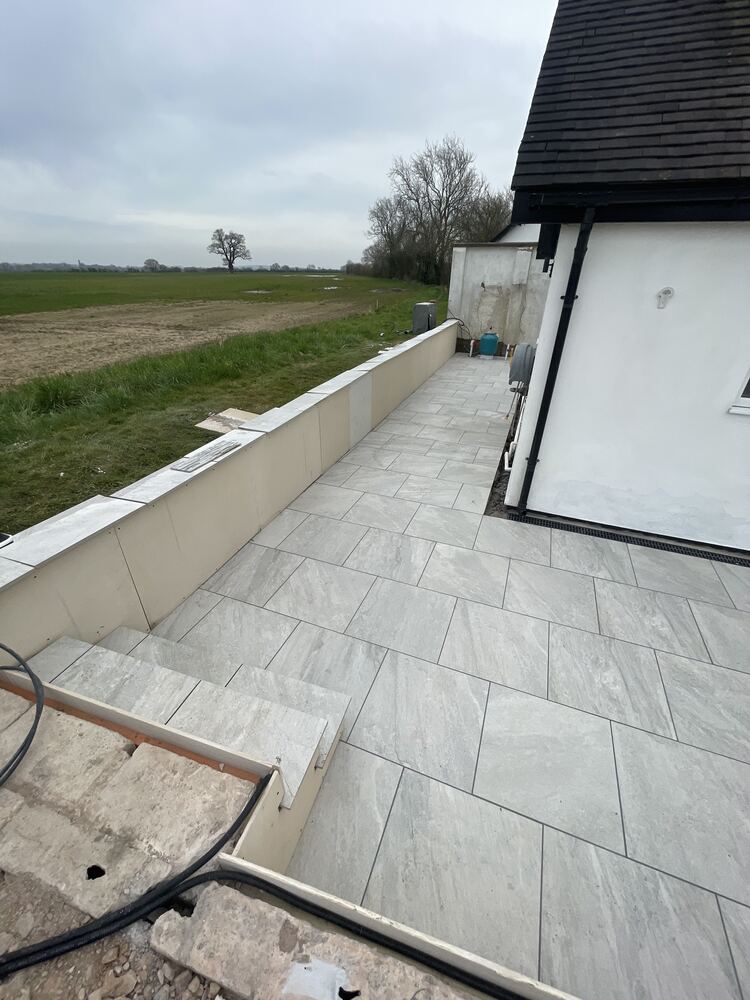 Porcelain patio and outdoor seating area